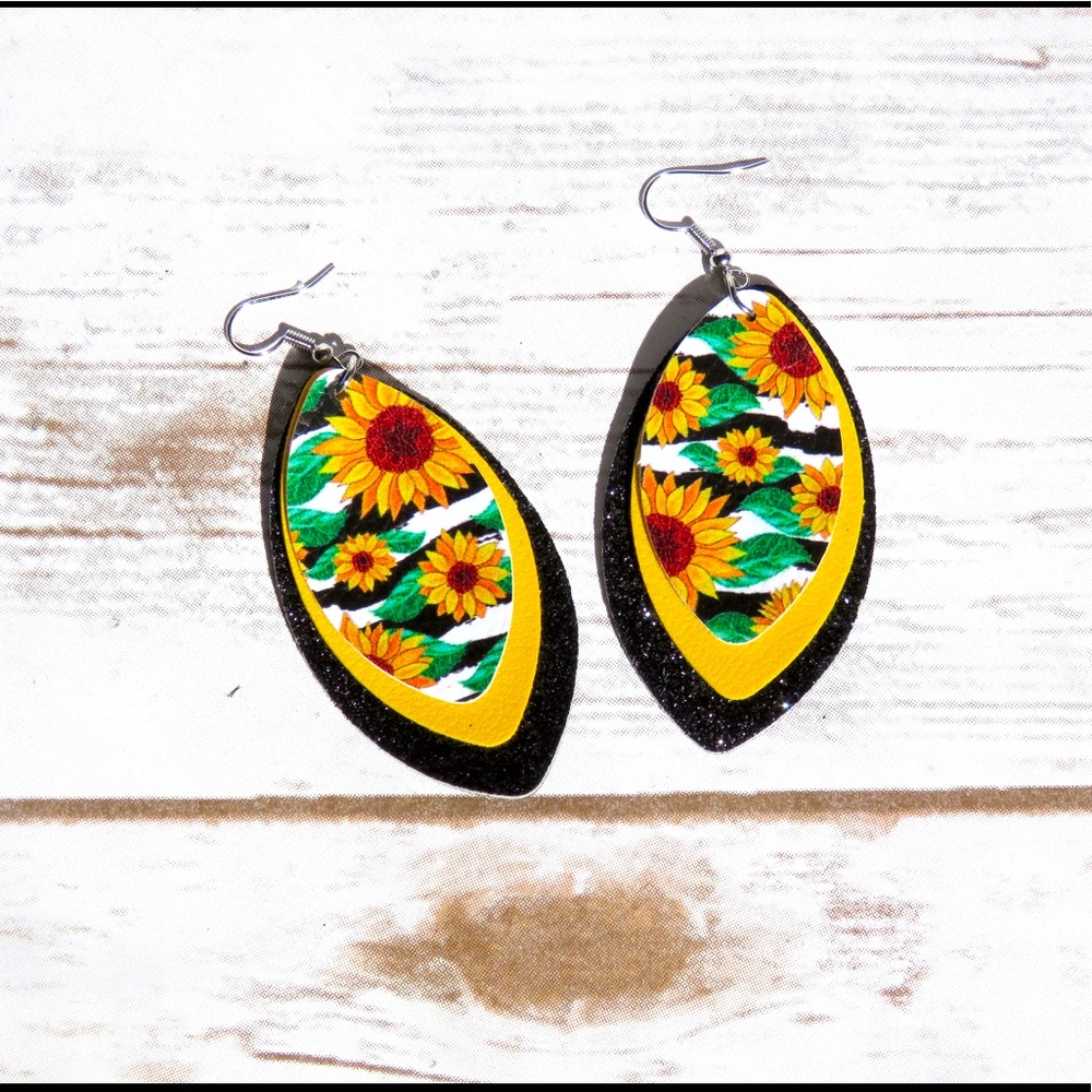 Sunflower Dangle Boho Glittery Earrings